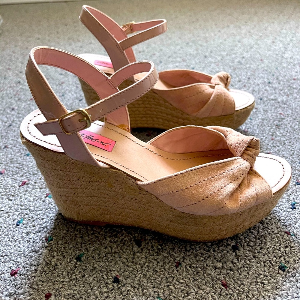 WOMENS vintage Betsy Johnson espadrilles